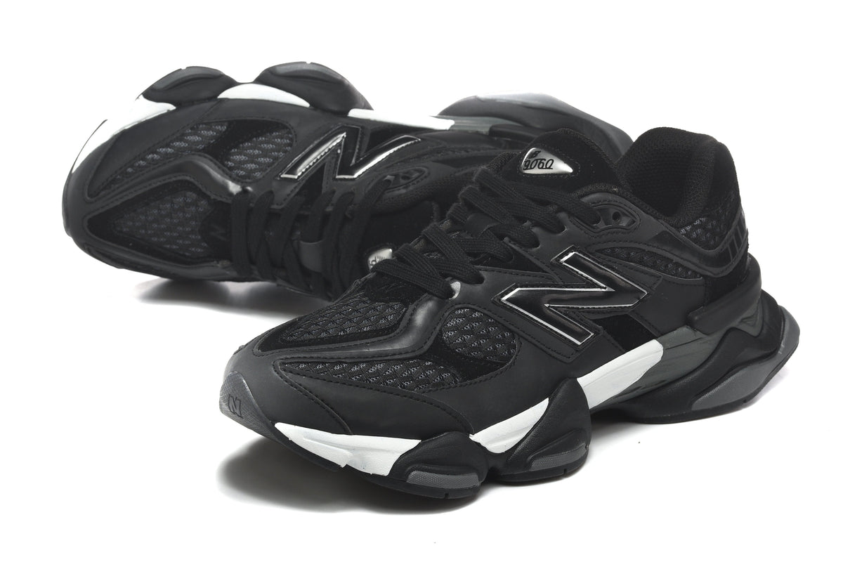 New Balance 9060 "Black / White" - view 3