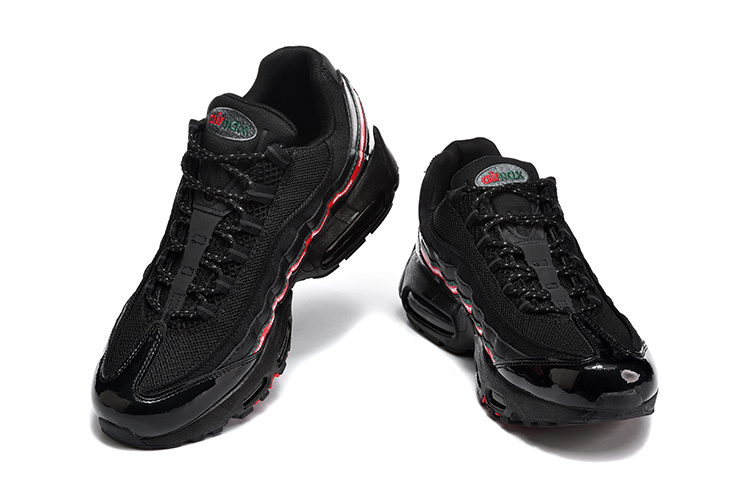 Nike Air Max 95 SP "UNDEFEATED / Black" - view 4